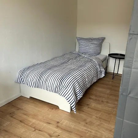 Monteurwohnung I Wlan I Einzelbetten Apartmán *